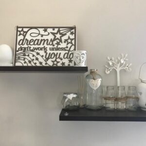 Motivational Quote - Dreams don't work unless you do | By Dezign Gifts